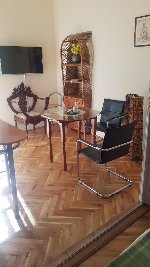 Apartment Tiha