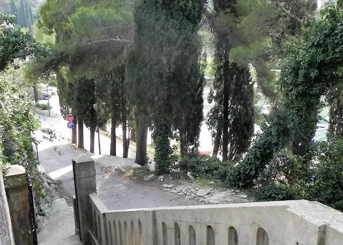 Villa Tiha