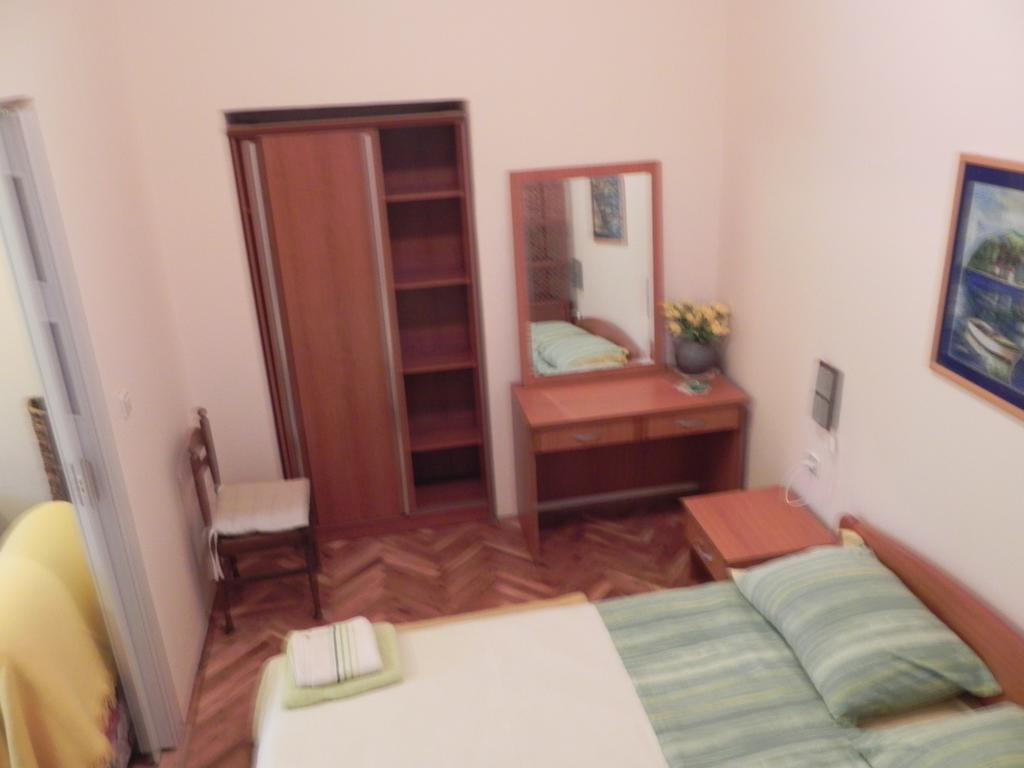 Apartment Tiha